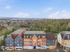 Photo 1- click for photo gallery